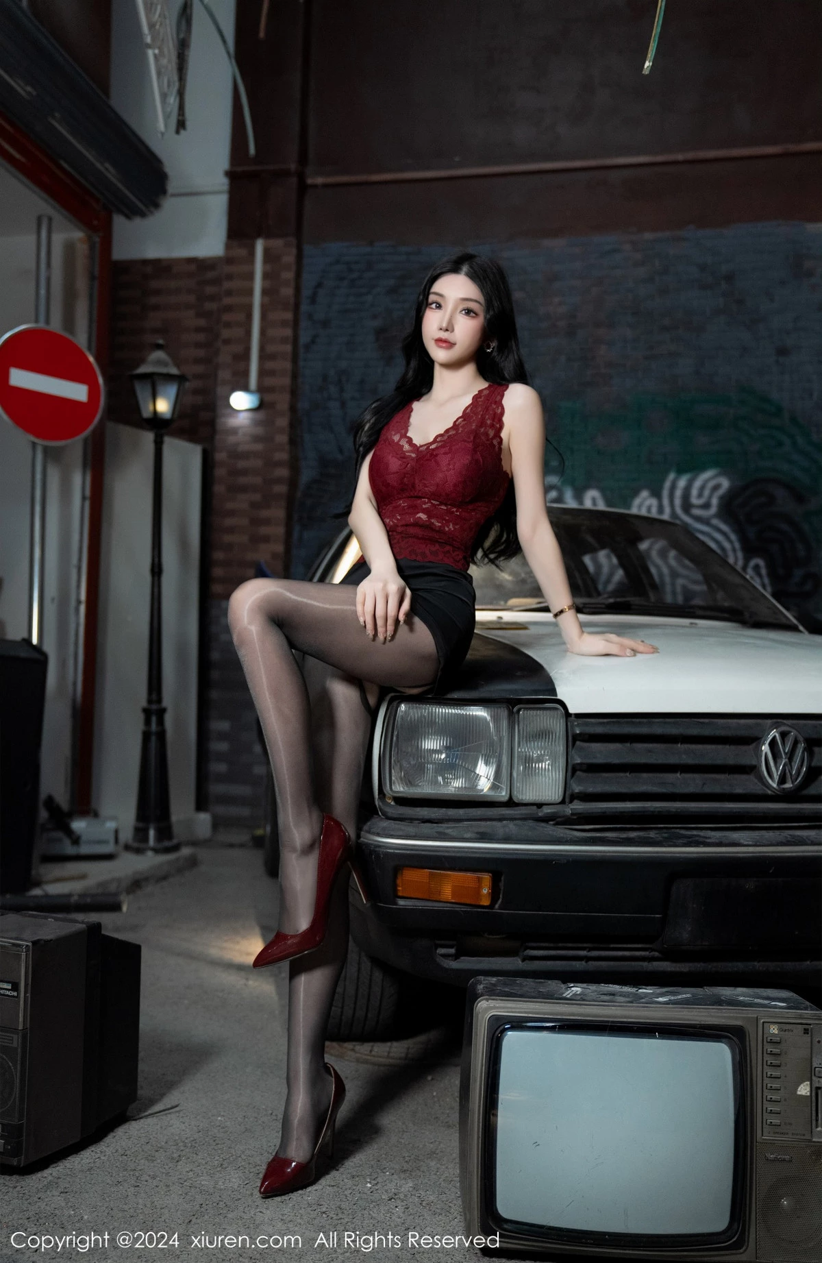 [XiuRen秀人网]第7993期周于希写真-秀人资源网